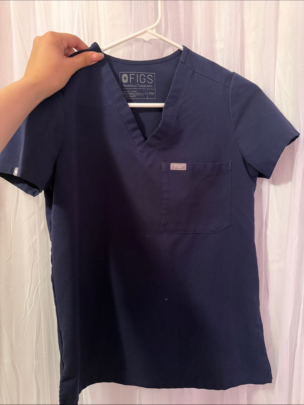 Figs Navy V-Neck Top & Matching Bottoms